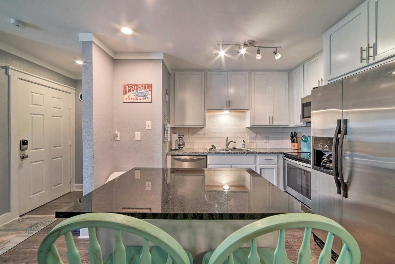 Port Aransas Condo With Outdoor Pool - Pets Welcome! Mustang Beach ภายนอก รูปภาพ