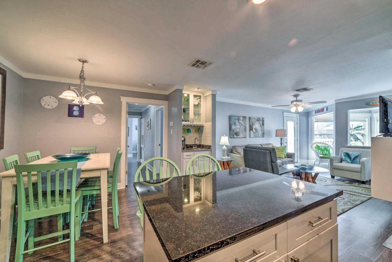 Port Aransas Condo With Outdoor Pool - Pets Welcome! Mustang Beach ภายนอก รูปภาพ