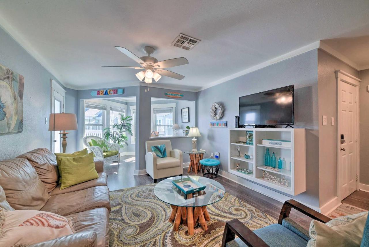 Port Aransas Condo With Outdoor Pool - Pets Welcome! Mustang Beach ภายนอก รูปภาพ