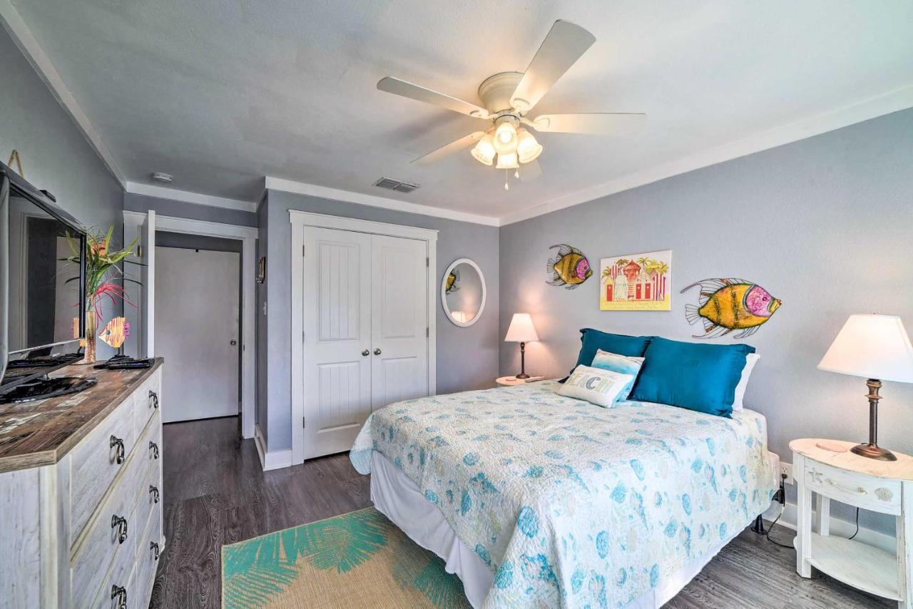 Port Aransas Condo With Outdoor Pool - Pets Welcome! Mustang Beach ภายนอก รูปภาพ