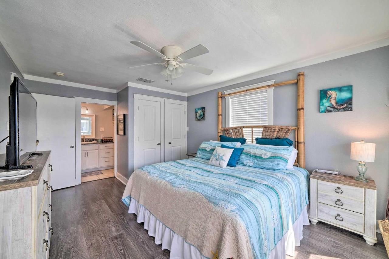 Port Aransas Condo With Outdoor Pool - Pets Welcome! Mustang Beach ภายนอก รูปภาพ
